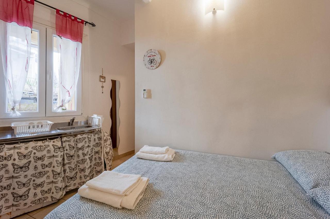 Apartamento Il Gattino Di Sanremo - Piccolo Monolocale Centro E Stazione Del Treno Exterior foto